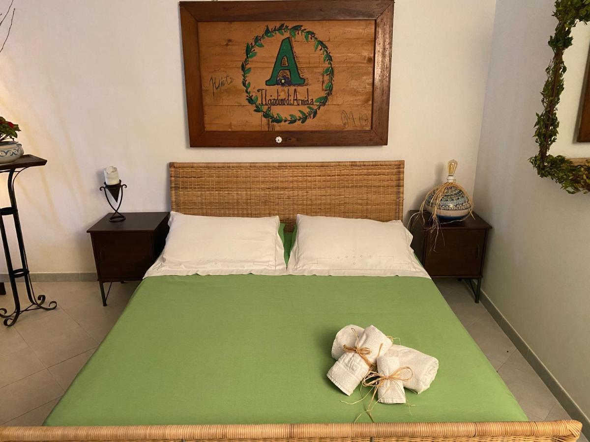 B&B Il Giardino Di Armida Ogliastro Cilento Εξωτερικό φωτογραφία